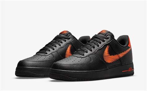 nike air force zwart met oranje|zwarte air force 1.